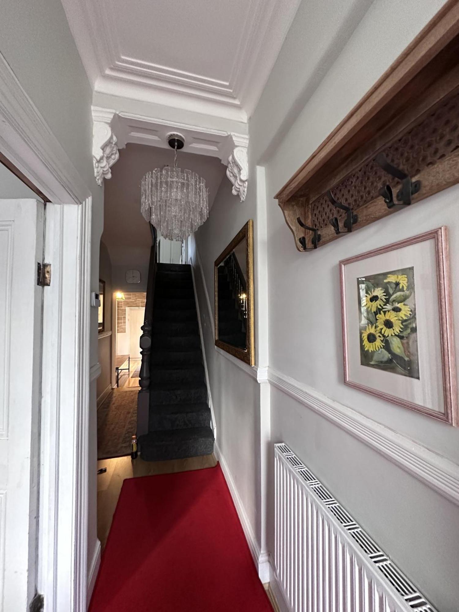 Adanhouse-Stockland Spacious 5 Bedroom House Sleeps 12 Private Garden 卡迪夫 外观 照片